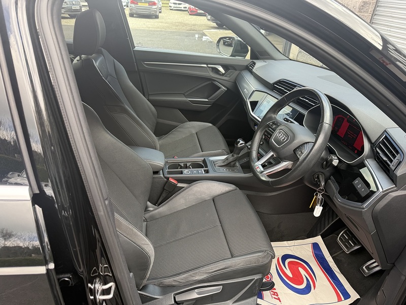 Audi 2.0 TDI 35 S line SUV 5dr Diesel S Tronic Euro 6 (s/s) (150 ps)