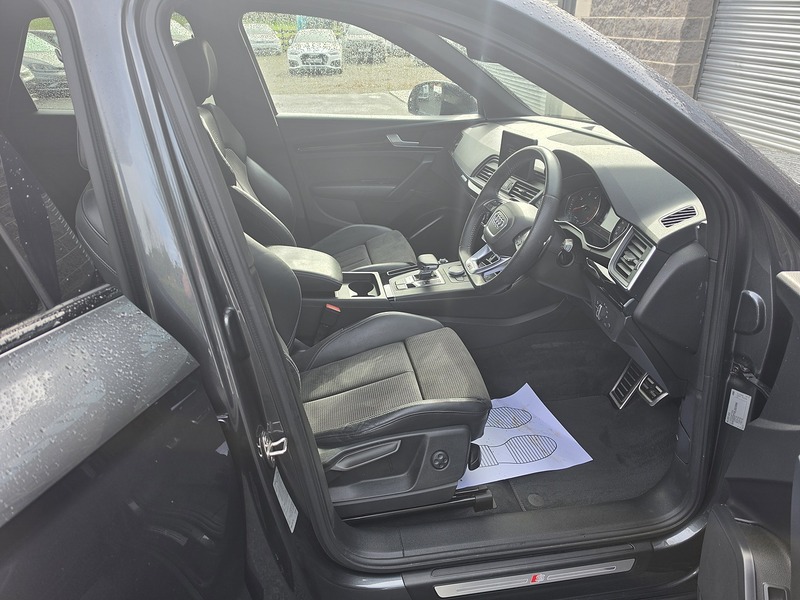 Audi 2.0 TDI 40 Black Edition SUV 5dr Diesel S Tronic quattro Euro 6 (s/s) (190 ps)