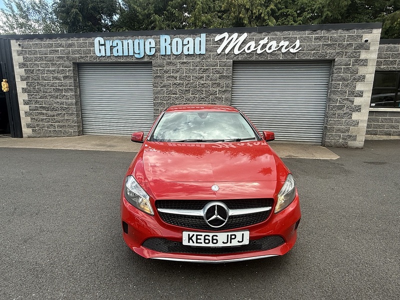 Mercedes-Benz 1.5 A180d Sport (Executive) Hatchback 5dr Diesel Manual Euro 6 (s/s) (109 ps)