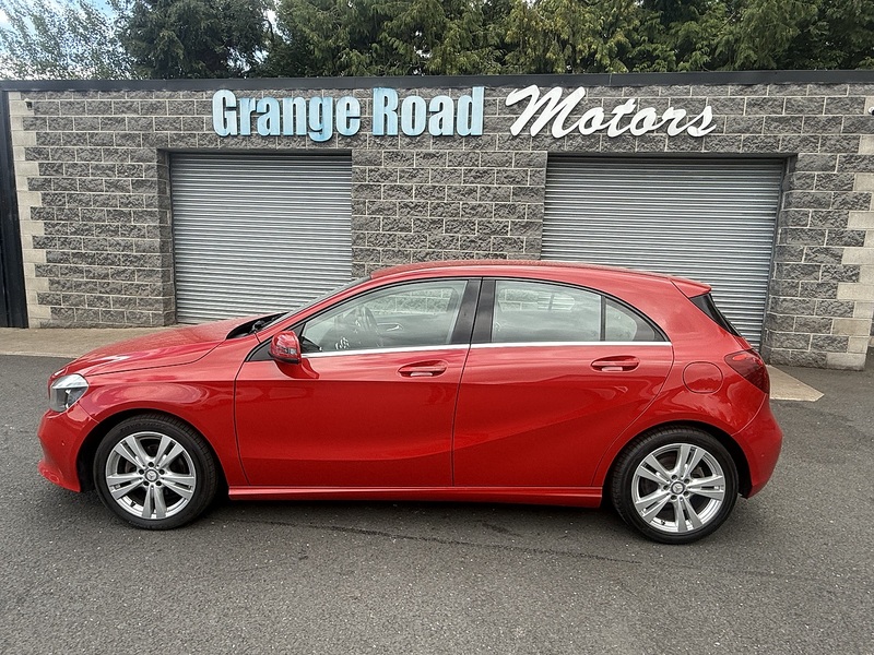 Mercedes-Benz 1.5 A180d Sport (Executive) Hatchback 5dr Diesel Manual Euro 6 (s/s) (109 ps)