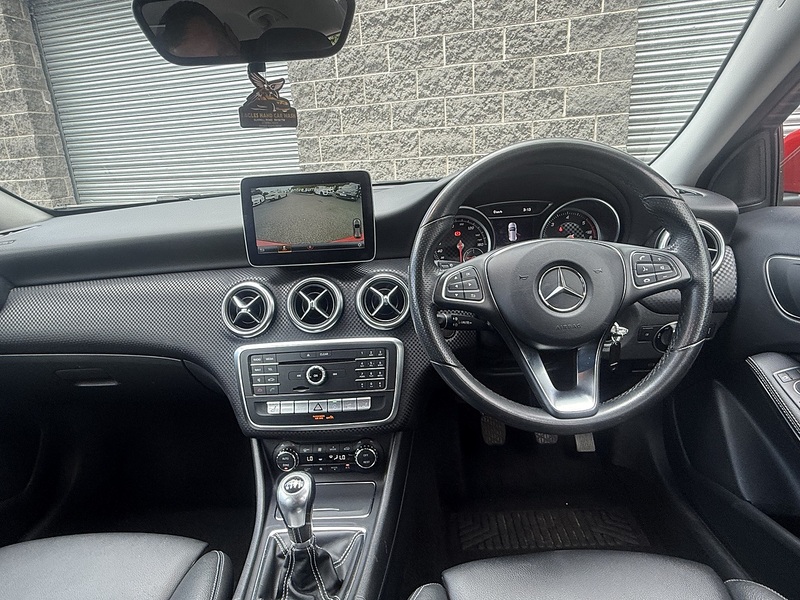 Mercedes-Benz 1.5 A180d Sport (Executive) Hatchback 5dr Diesel Manual Euro 6 (s/s) (109 ps)