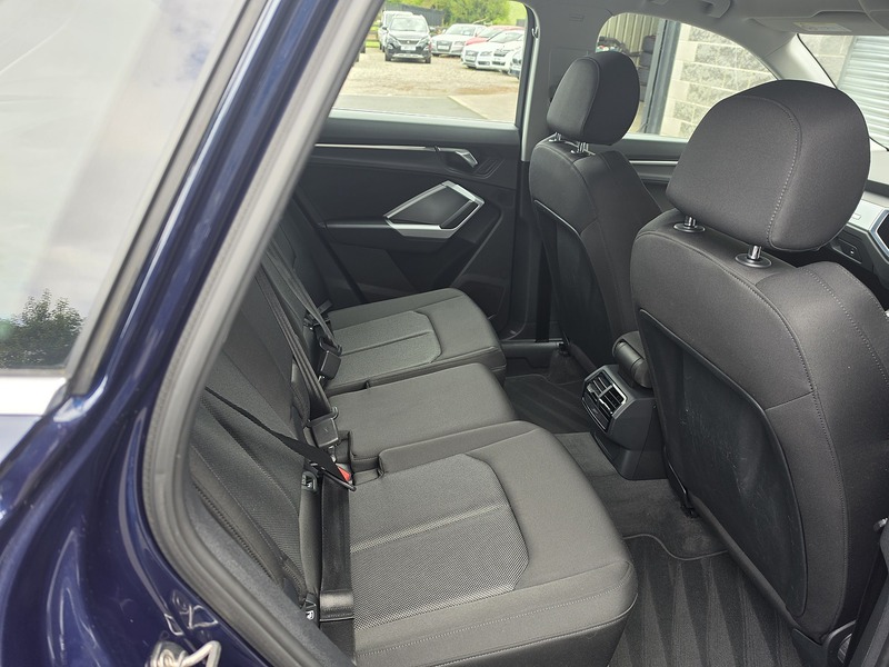 Audi 2.0 TDI 35 Sport SUV 5dr Diesel S Tronic Euro 6 (s/s) (150 ps)