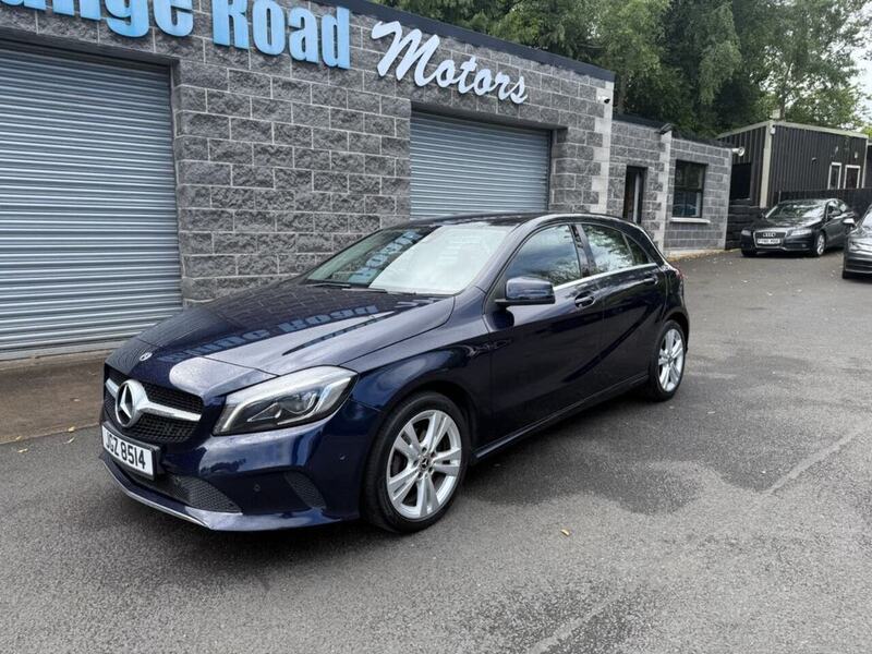 Mercedes-Benz 1.5 A180d Sport (Premium) Hatchback 5dr Diesel 7G-DCT Euro 6 (s/s) (109 ps)
