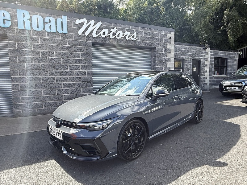 Volkswagen 2.0 TSI R Black Edition Hatchback 5dr Petrol DSG 4Motion Euro 6 (s/s) (333 ps)