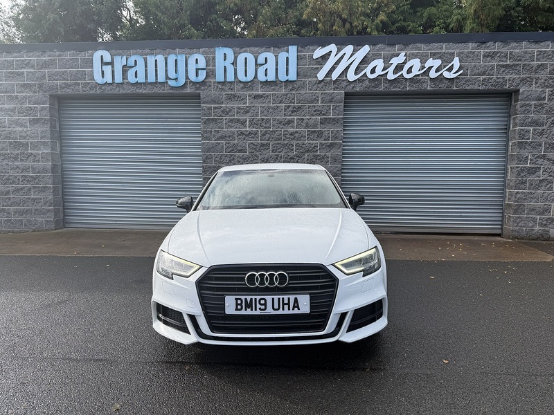 Audi 1.6 TDI 30 Black Edition Sportback 5dr Diesel Manual Euro 6 (s/s) (116 ps)