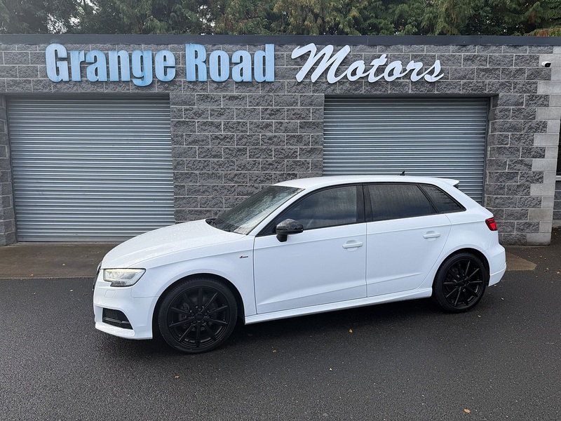 Audi 1.6 TDI 30 Black Edition Sportback 5dr Diesel Manual Euro 6 (s/s) (116 ps)