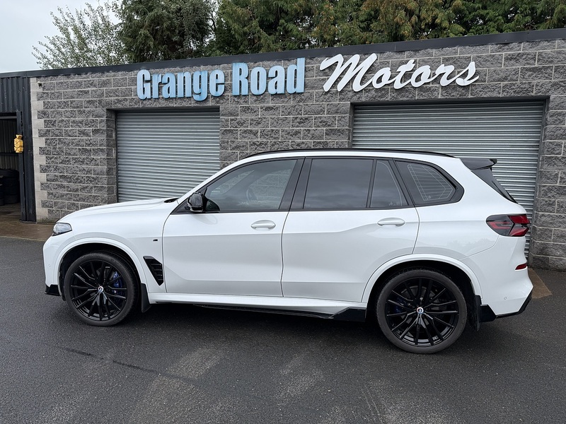 BMW 3.0 30d MHT M Sport SUV 5dr Diesel Hybrid Steptronic xDrive Euro 6 (s/s) (298 ps)