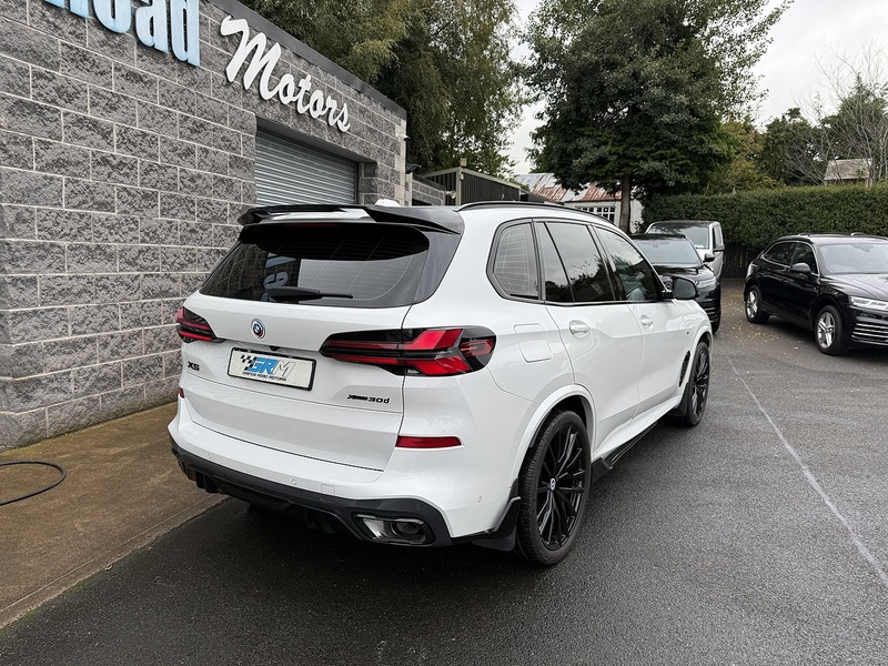 BMW 3.0 30d MHT M Sport SUV 5dr Diesel Hybrid Steptronic xDrive Euro 6 (s/s) (298 ps)