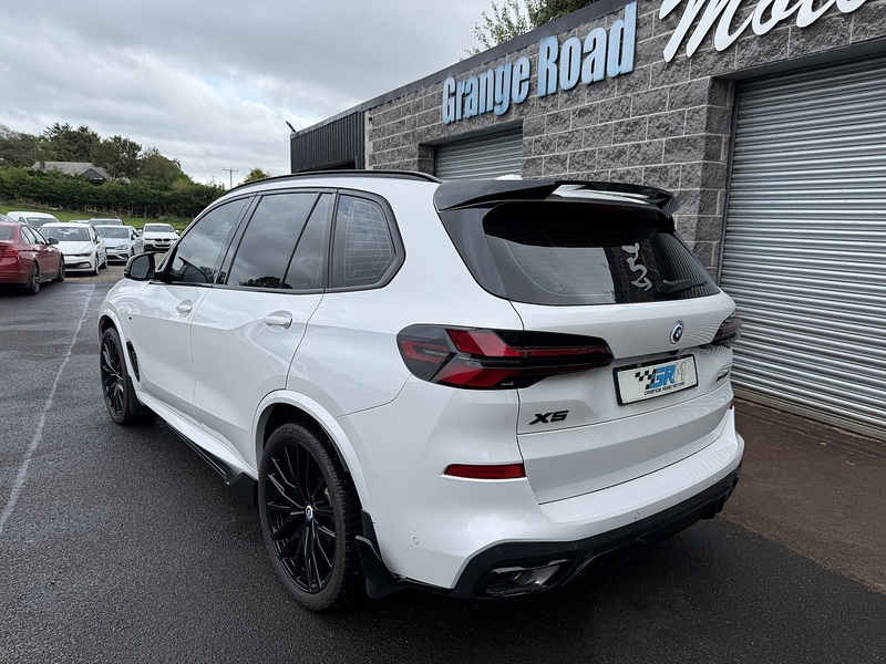 BMW 3.0 30d MHT M Sport SUV 5dr Diesel Hybrid Steptronic xDrive Euro 6 (s/s) (298 ps)