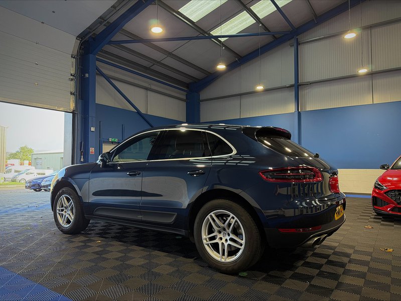 Porsche Macan V6 S - U1538