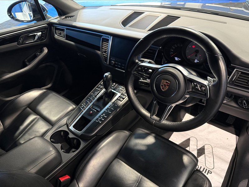 Porsche Macan V6 S - U1538