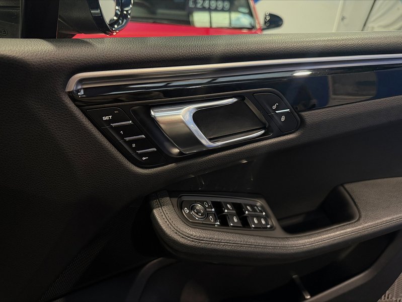 Porsche Macan V6 S - U1538