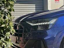 Audi Q8 TDI V6 Black Edition - U1045