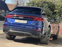Audi Q8 TDI V6 Black Edition - U1045