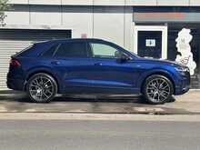 Audi Q8 TDI V6 Black Edition - U1045