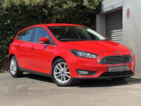 1.0T EcoBoost Zetec Hatchback 5dr Petrol Manual Euro 6 (s/s) (125 ps)