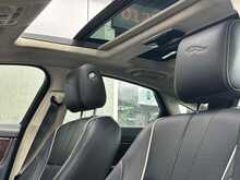 Jaguar XJ d V6 Portfolio - U1155