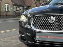 Jaguar XJ d V6 Portfolio - U1155