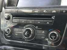 Jaguar XJ d V6 Portfolio - U1155