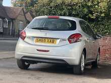 Peugeot 208 PureTech Active - U1194