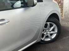 Peugeot 208 PureTech Active - U1194