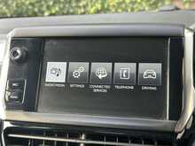 Peugeot 208 PureTech Active - U1194