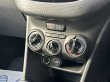 Peugeot 208 PureTech Active - U1194