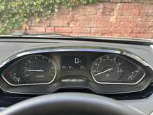 Peugeot 208 PureTech Active - U1194