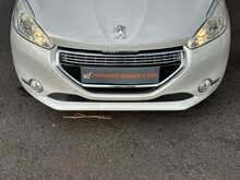 Peugeot 208 THP XY - U1197