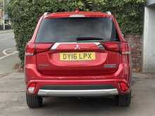 Mitsubishi Outlander h GX4hs - U1220