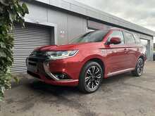 Mitsubishi Outlander h GX4hs - U1220