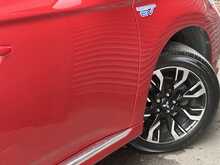 Mitsubishi Outlander h GX4hs - U1220