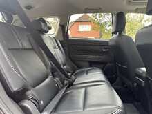 Mitsubishi Outlander h GX4hs - U1220