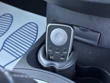 Renault Clio Dynamique TomTom - U1225