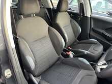 Peugeot 208 VTi Allure - U1229