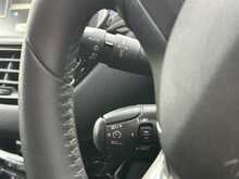 Peugeot 208 VTi Allure - U1229