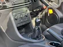 Volkswagen Beetle TDI BlueMotion Tech Sport - U1250
