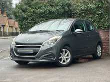 Peugeot 208 PureTech Active - U1251