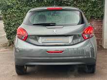 Peugeot 208 PureTech Active - U1251