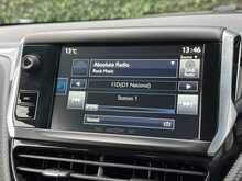 Peugeot 208 PureTech Active - U1251