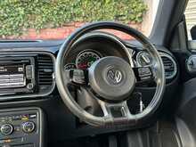 Volkswagen Beetle TSI Design - U1256