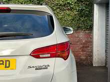 Hyundai Santa Fe CRDi Premium - U1275