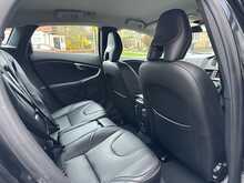 Volvo V40 T4 SE Lux Nav - U1288