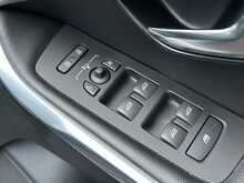 Volvo V40 T4 SE Lux Nav - U1288