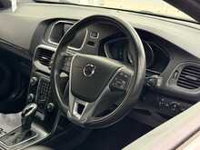 Volvo V40 T3 R-Design Pro - U1304