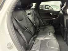 Volvo V40 T3 R-Design Pro - U1304