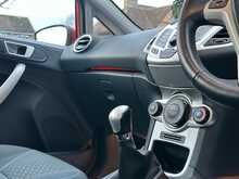 Ford Fiesta Zetec - U1307