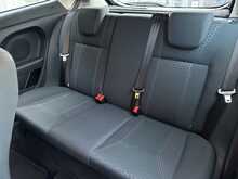 Ford Fiesta Zetec - U1307