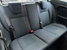 Ford Fiesta Zetec - U1307