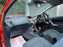 Ford Fiesta Zetec - U1307